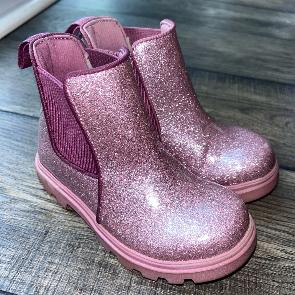 Native Pink Glitter boots